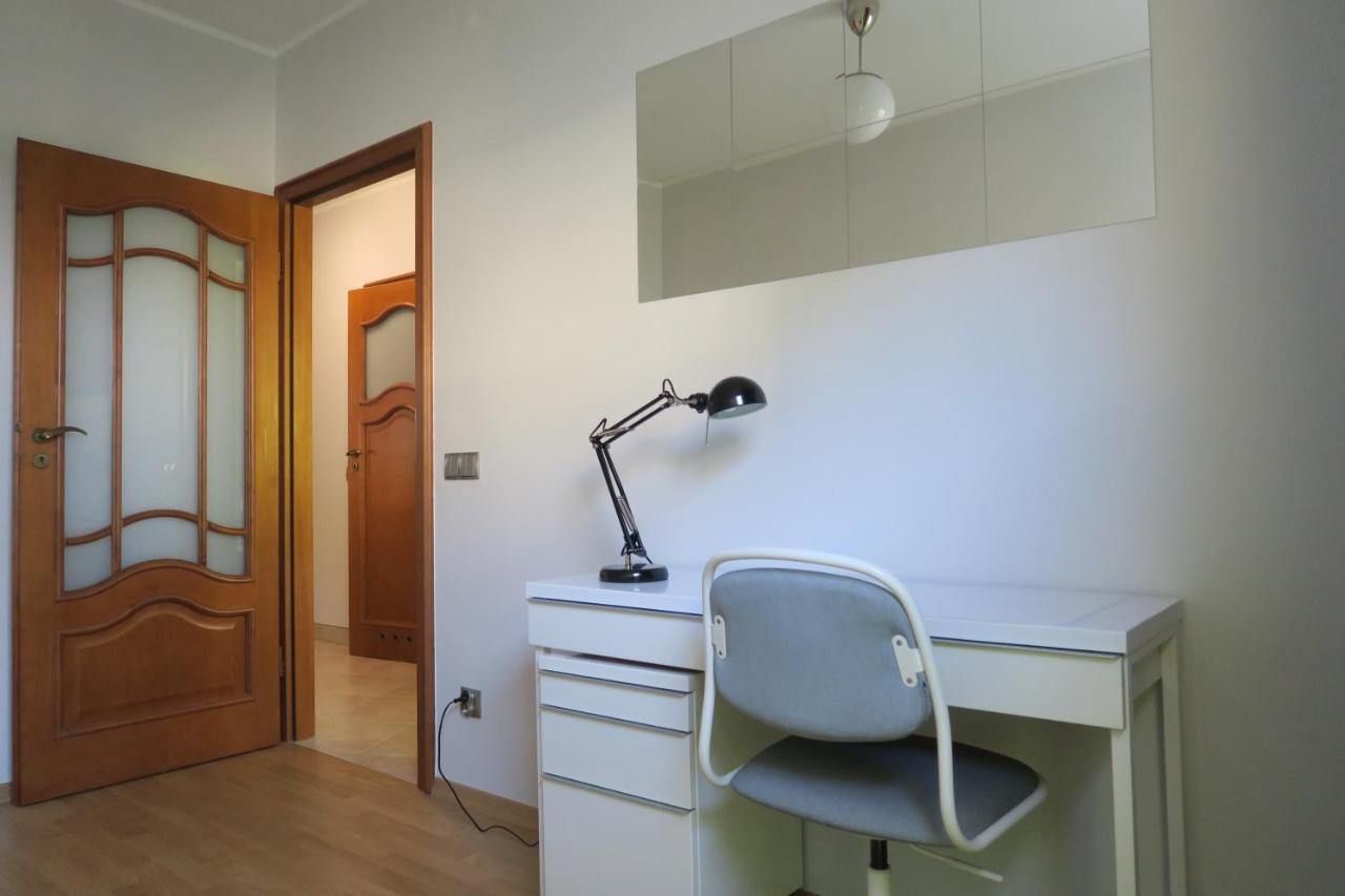 Apartament Geneva Warschau Buitenkant foto
