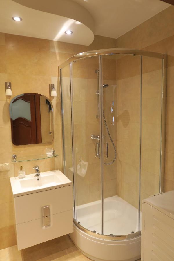 Apartament Geneva Warschau Buitenkant foto