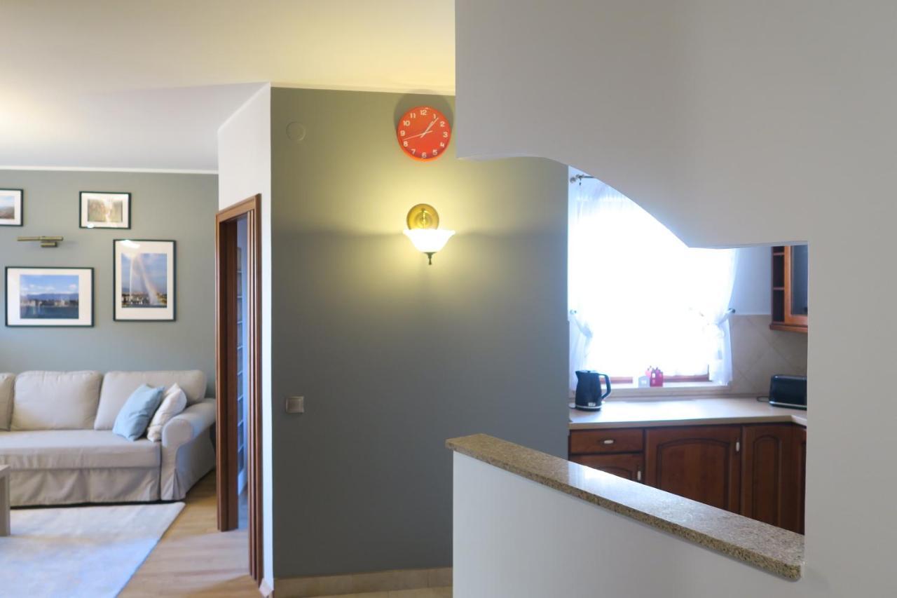 Apartament Geneva Warschau Buitenkant foto