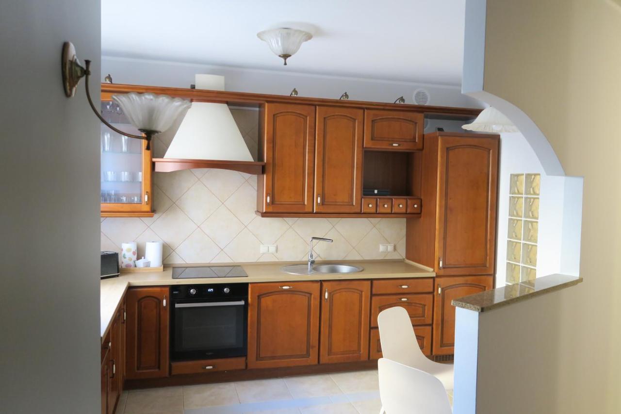 Apartament Geneva Warschau Buitenkant foto