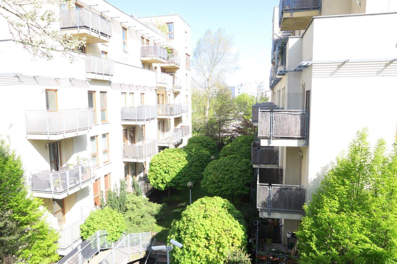 Apartament Geneva Warschau Buitenkant foto